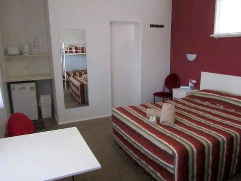 The Highlander Motel - 24HR Check In - Accommodation Tasmania 15