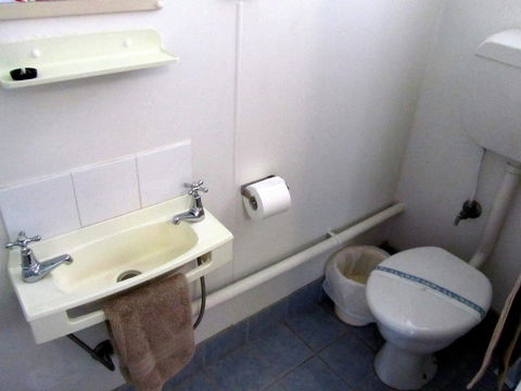 The Highlander Motel - 24HR Check In - Accommodation Tasmania 26