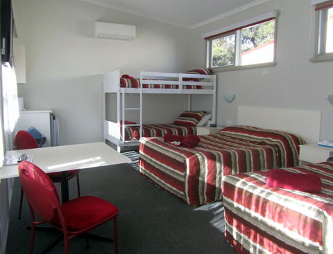 The Highlander Motel - 24HR Check In - Accommodation Tasmania 18