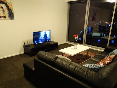 Cloud9 Luxury Apartments - Accommodation Tasmania 15