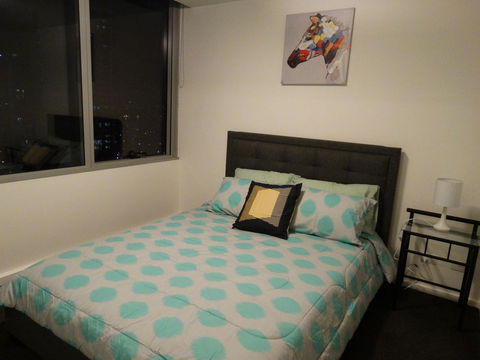 Cloud9 Luxury Apartments - Accommodation Tasmania 18