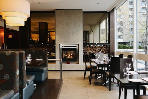 Crowne Plaza Melbourne Carlton, An IHG Hotel - Accommodation Tasmania 26