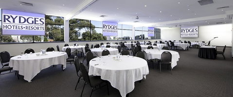 Crowne Plaza Melbourne Carlton, An IHG Hotel - Accommodation Tasmania 40
