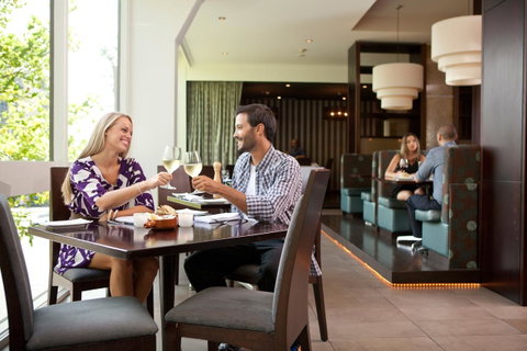 Crowne Plaza Melbourne Carlton, An IHG Hotel - Accommodation Tasmania 23