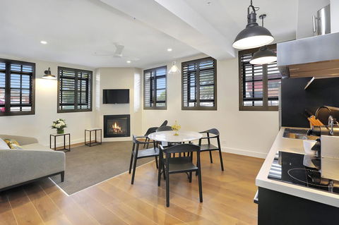 Devlin Apartments - Accommodation Tasmania 2