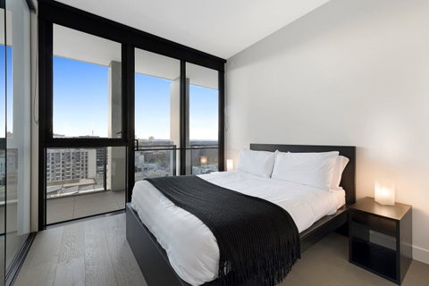 The Eminence Apartments By CLLIX - Accommodation Tasmania 7