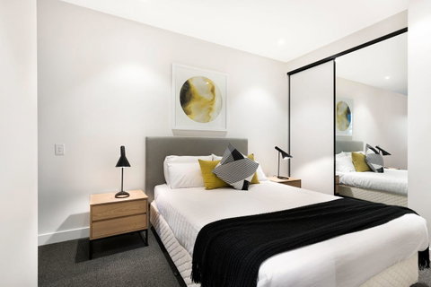 The Eminence Apartments By CLLIX - Accommodation Tasmania 11