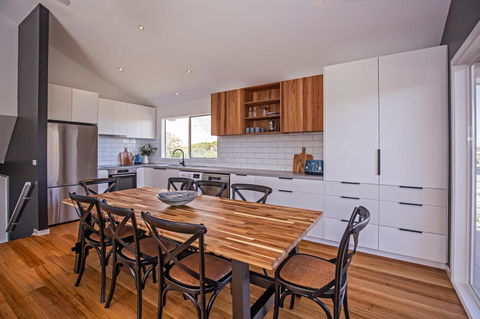 Island Getaway Cape Woolamai - Accommodation Tasmania 5