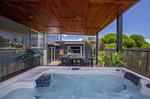 Island Getaway Cape Woolamai - Accommodation Tasmania 0