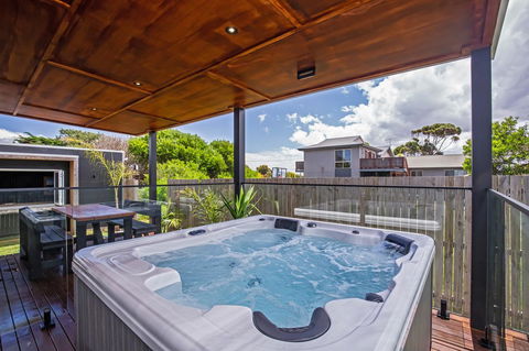 Island Getaway Cape Woolamai - Accommodation Tasmania 32