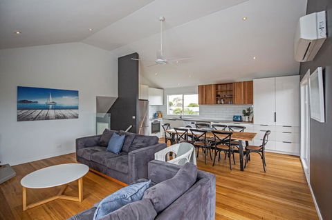 Island Getaway Cape Woolamai - Accommodation Tasmania 7