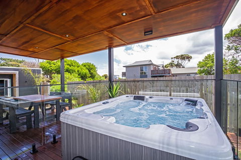 Island Getaway Cape Woolamai - Accommodation Tasmania 26