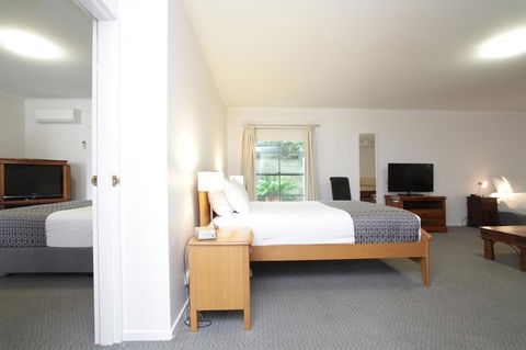 Quality Inn & Suites The Menzies - Accommodation Tasmania 11