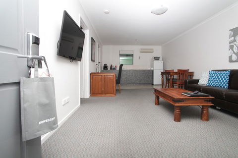 Quality Inn & Suites The Menzies - Accommodation Tasmania 40