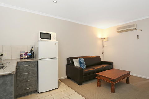 Quality Inn & Suites The Menzies - Accommodation Tasmania 39