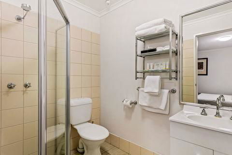 Quality Inn & Suites The Menzies - Accommodation Tasmania 1