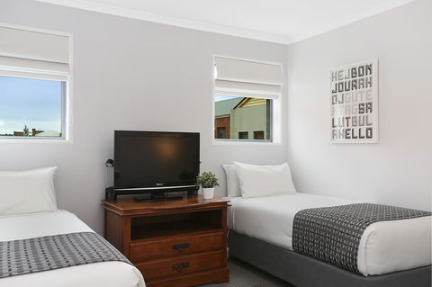 Quality Inn & Suites The Menzies - Accommodation Tasmania 14