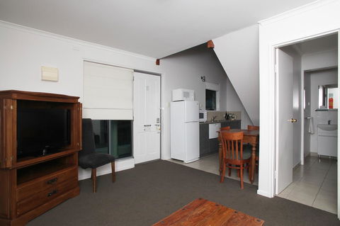 Quality Inn & Suites The Menzies - Accommodation Tasmania 26