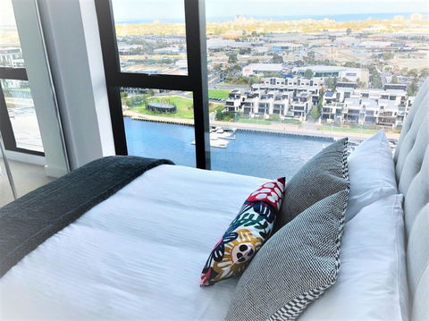 Melbourne Private Apartments - Collins Wharf Waterfront, Docklands - Accommodation Tasmania 17