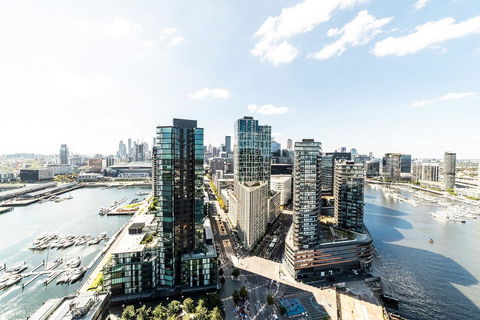 Melbourne Private Apartments - Collins Wharf Waterfront, Docklands - Accommodation Tasmania 1