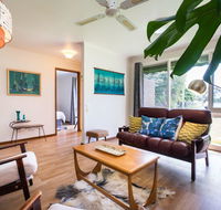 Uptown Frankston - Accommodation Tasmania