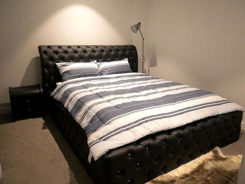 UrbanSuite The Wild Rosa Inn - Accommodation Tasmania 24