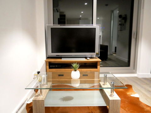 UrbanSuite The Wild Rosa Inn - Accommodation Tasmania 27