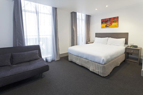 Causeway Inn On The Mall - Accommodation Tasmania 9