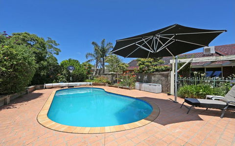 Crimea Retreat - Accommodation Tasmania 0