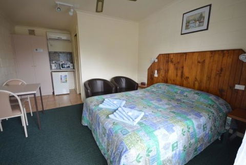 Pelicans Motel San Remo - Accommodation Tasmania 8