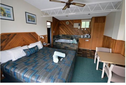 Pelicans Motel San Remo - Accommodation Tasmania 11