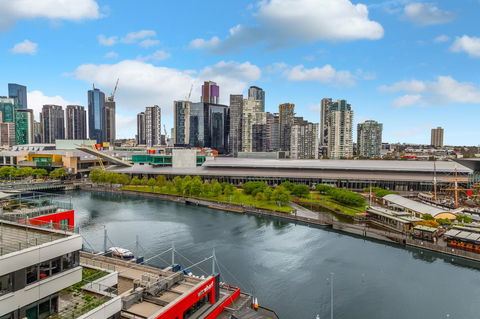 Signature Waterfront Apartments - Accommodation Tasmania 21