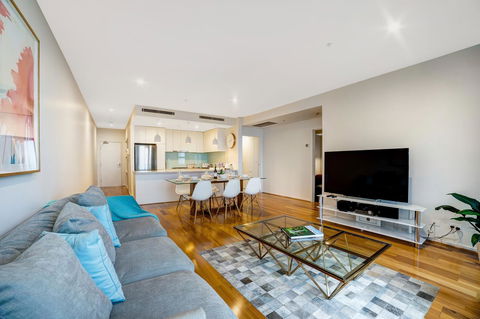 Signature Waterfront Apartments - Accommodation Tasmania 12