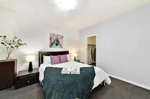 Signature Waterfront Apartments - Accommodation Tasmania 2