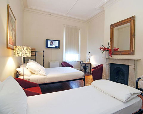Hotel Claremont Guest House - Accommodation Tasmania 10