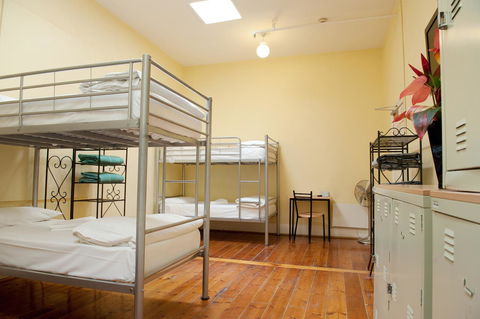 Hotel Claremont Guest House - Accommodation Tasmania 37