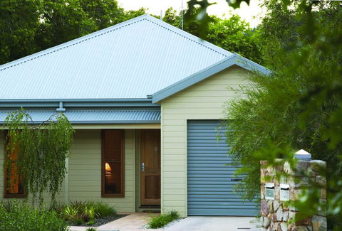 Luxury Abalina Cottages - Accommodation Tasmania 2
