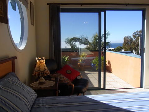 Black Dolphin Beach Penthouse - Accommodation Tasmania 24