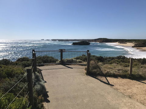 Sunsets On Martyrs Luxury Coastal Beach House Peterborough - Accommodation Tasmania 31