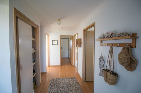 Sunsets On Martyrs Luxury Coastal Beach House Peterborough - Accommodation Tasmania 19