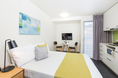 City Edge North Melbourne Apartment Hotel - Accommodation Tasmania 0