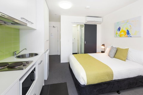City Edge North Melbourne Apartment Hotel - Accommodation Tasmania 15
