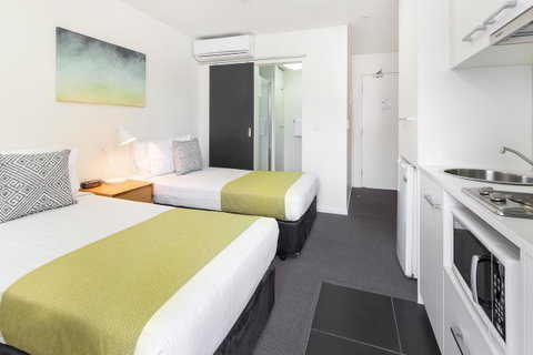 City Edge North Melbourne Apartment Hotel - Accommodation Tasmania 8