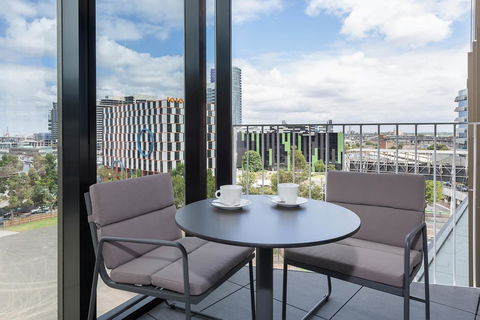 Peppers Docklands - Accommodation Tasmania 4
