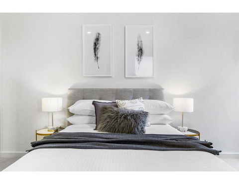 Boutique Apartment In Quiet, Sought-after Suburb - Accommodation Tasmania 4