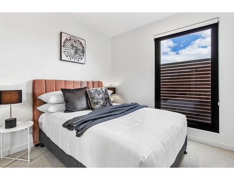Boutique Apartment In Quiet, Sought-after Suburb - Accommodation Tasmania 13