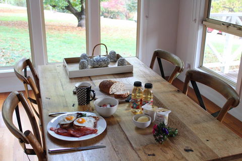 Abbys Cottages Bright - Accommodation Tasmania 1