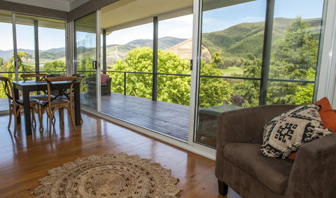 Abbys Cottages Bright - Accommodation Tasmania 2