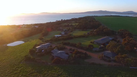 Limosa Rise - Accommodation Tasmania 26