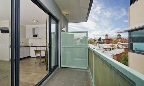 Carlton Lygon Lodge - Close To Melbourne Uni - Accommodation Tasmania 8